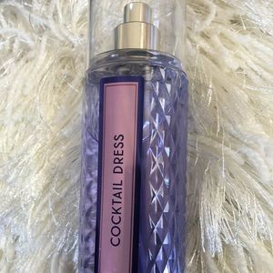 Fine fragrance body spray